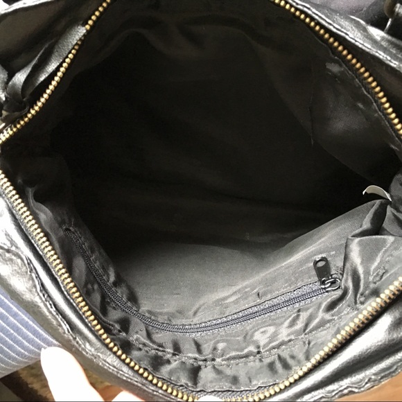 Black purse - Picture 4 of 6